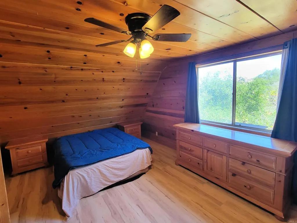 2494 Lane Fallbrook Ca Fallbrook, CA 92028 - Photo 11 of 62 Barndominium Interior