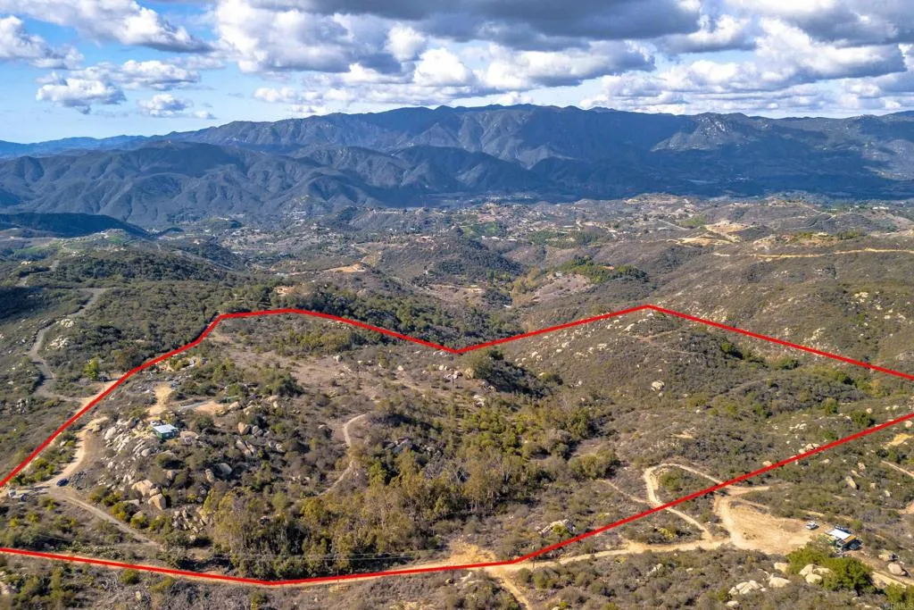 2494 Lane Fallbrook Ca Fallbrook, CA 92028 - Photo 27 of 62