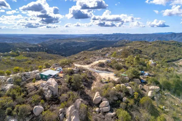 $978,000 | 2494 Lane Fallbrook Ca, Fallbrook, CA 92028