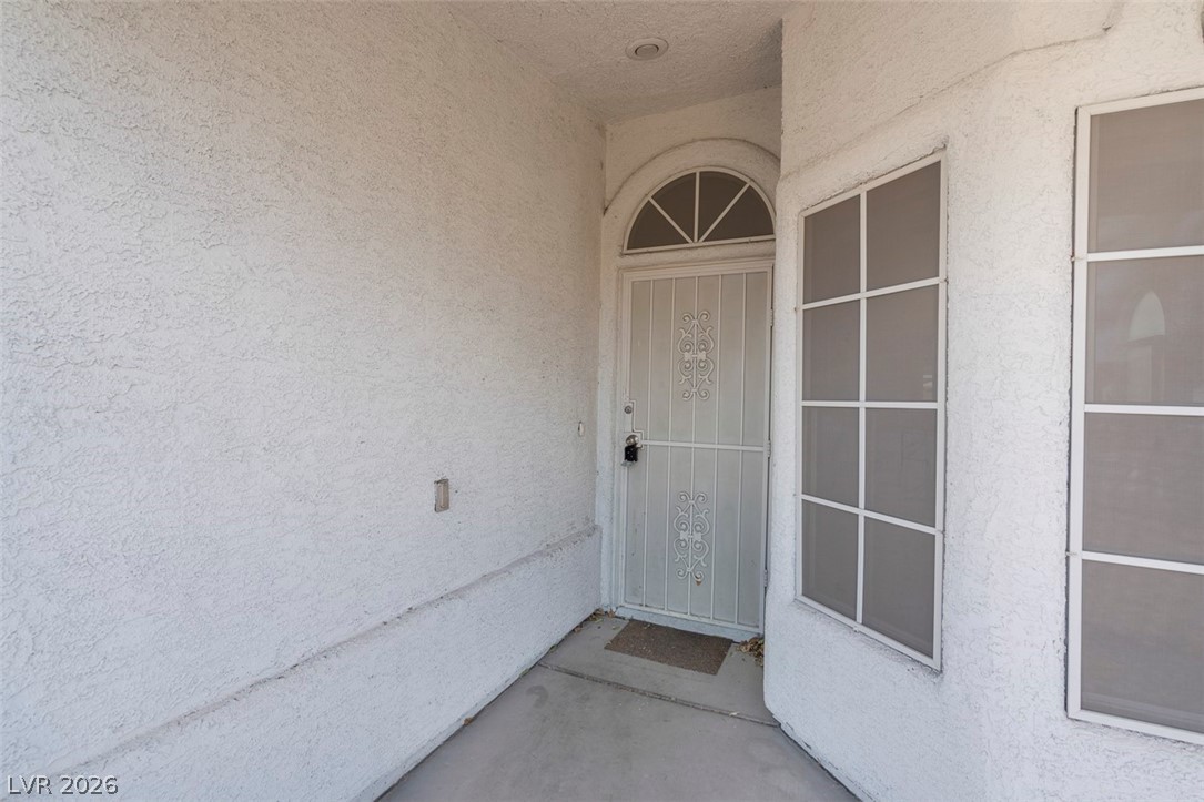 2007 Mountain Sunset Avenue North Las Vegas, NV 89031 - Photo 4 of 48