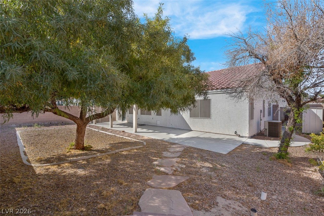 2007 Mountain Sunset Avenue North Las Vegas, NV 89031 - Photo 44 of 48