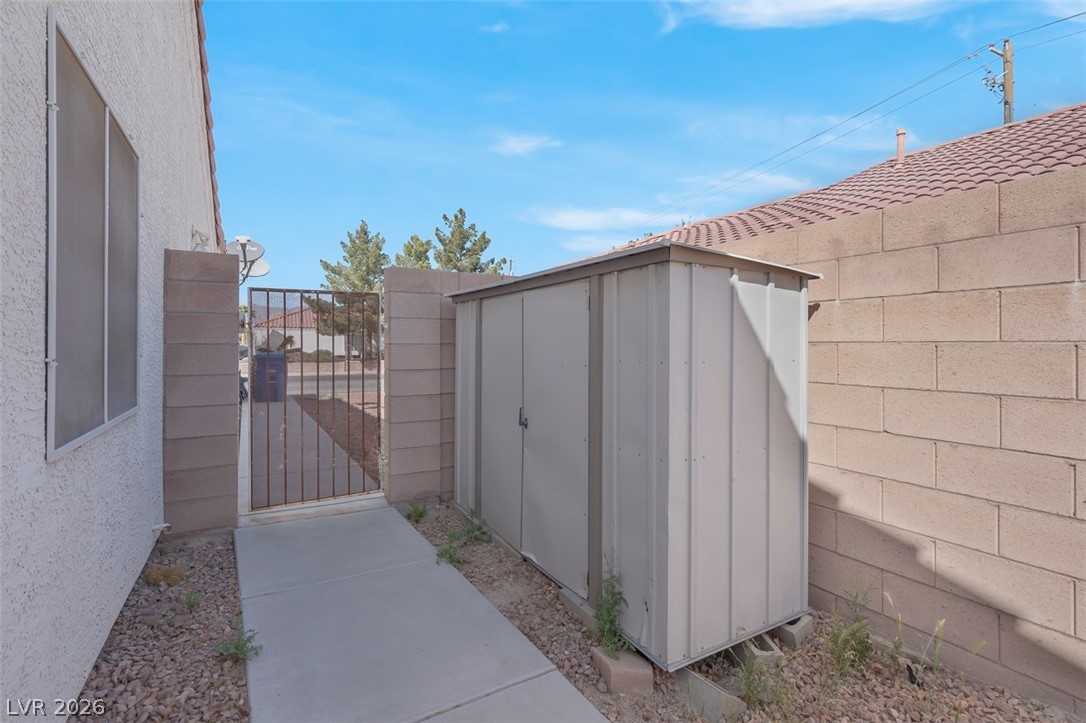 2007 Mountain Sunset Avenue North Las Vegas, NV 89031 - Photo 48 of 48