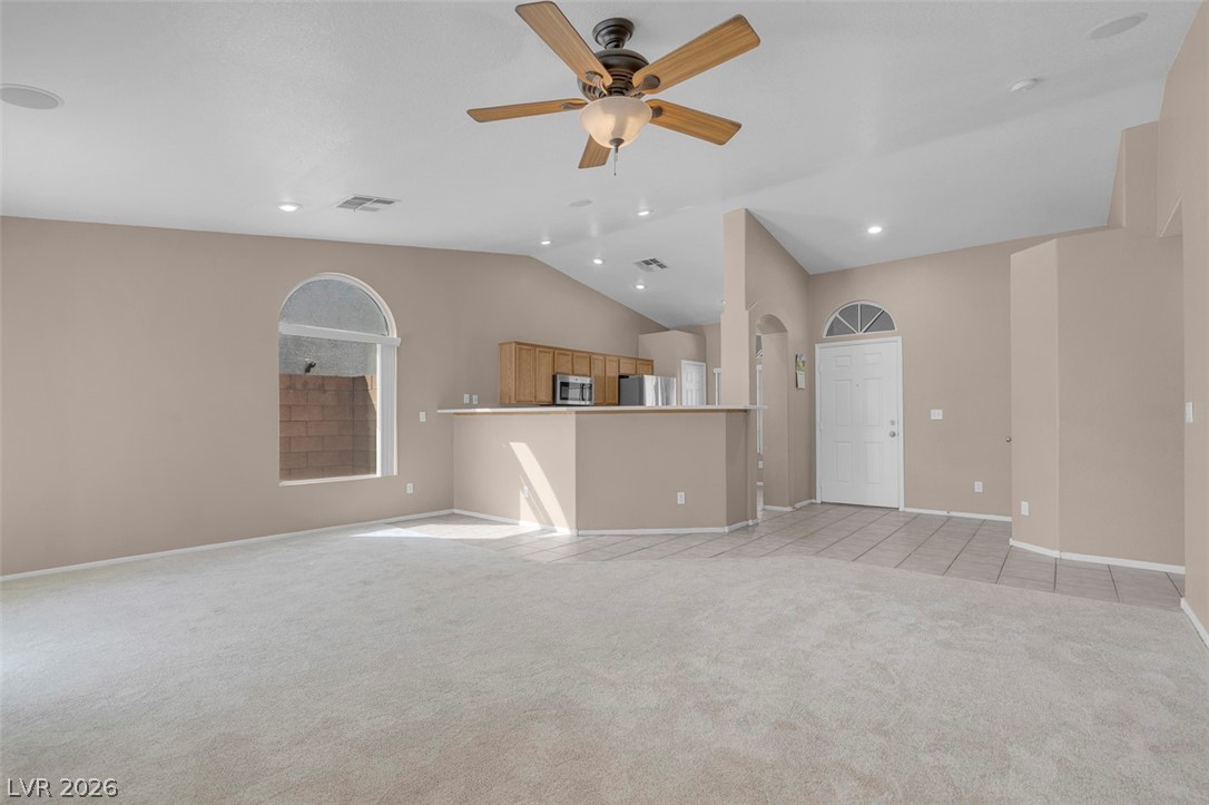 2007 Mountain Sunset Avenue North Las Vegas, NV 89031 - Photo 9 of 48