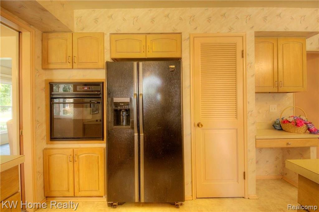 21100 Andover Road Southfield, MI 48076 - Photo 19 of 59