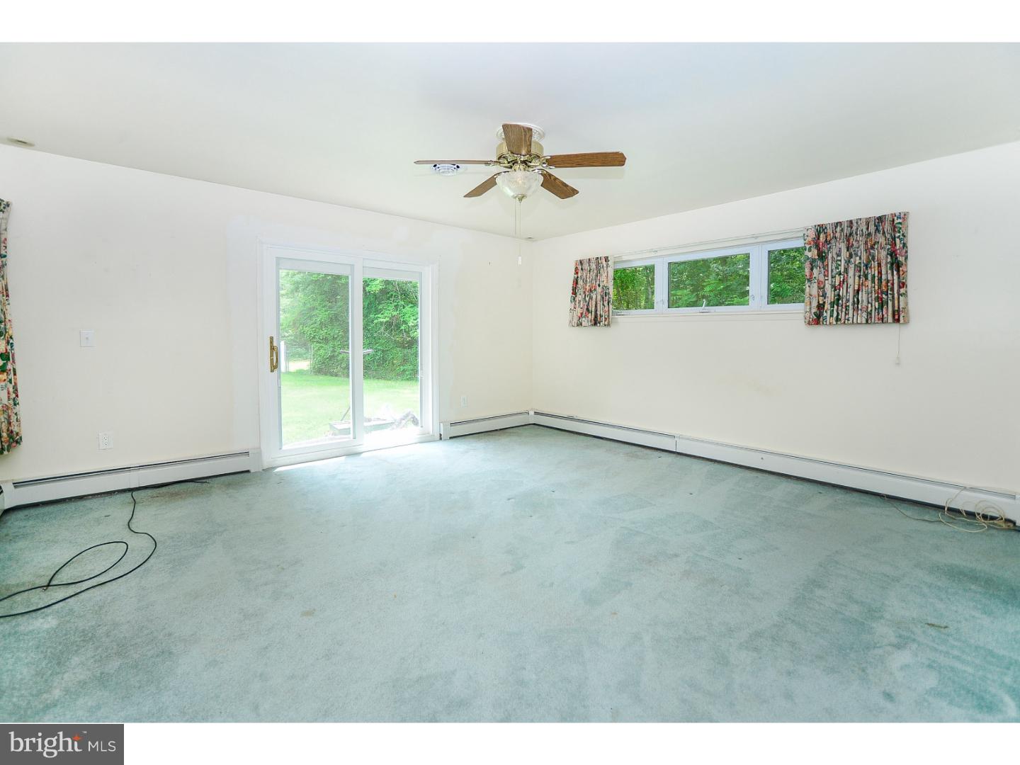 2140 Monroeville Road Monroeville, NJ 08343 - Photo 7 of 25 Bedroom - Main