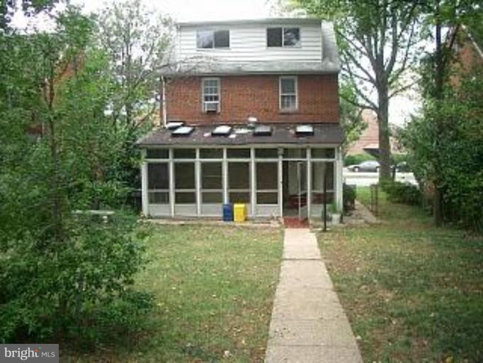 6425 Adelphi Road Hyattsville, MD 20782 - Photo 2 of 3 Exterior (Rear)