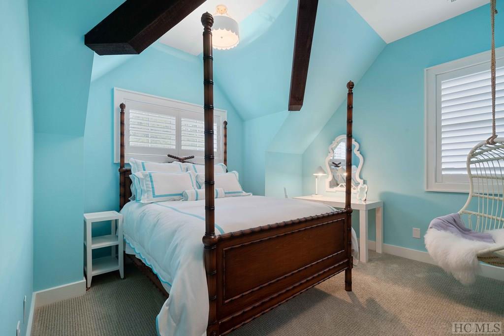 48 Hemlock Ridge Highlands, NC 28741 - Photo 18 of 30 Gallery Image 18
