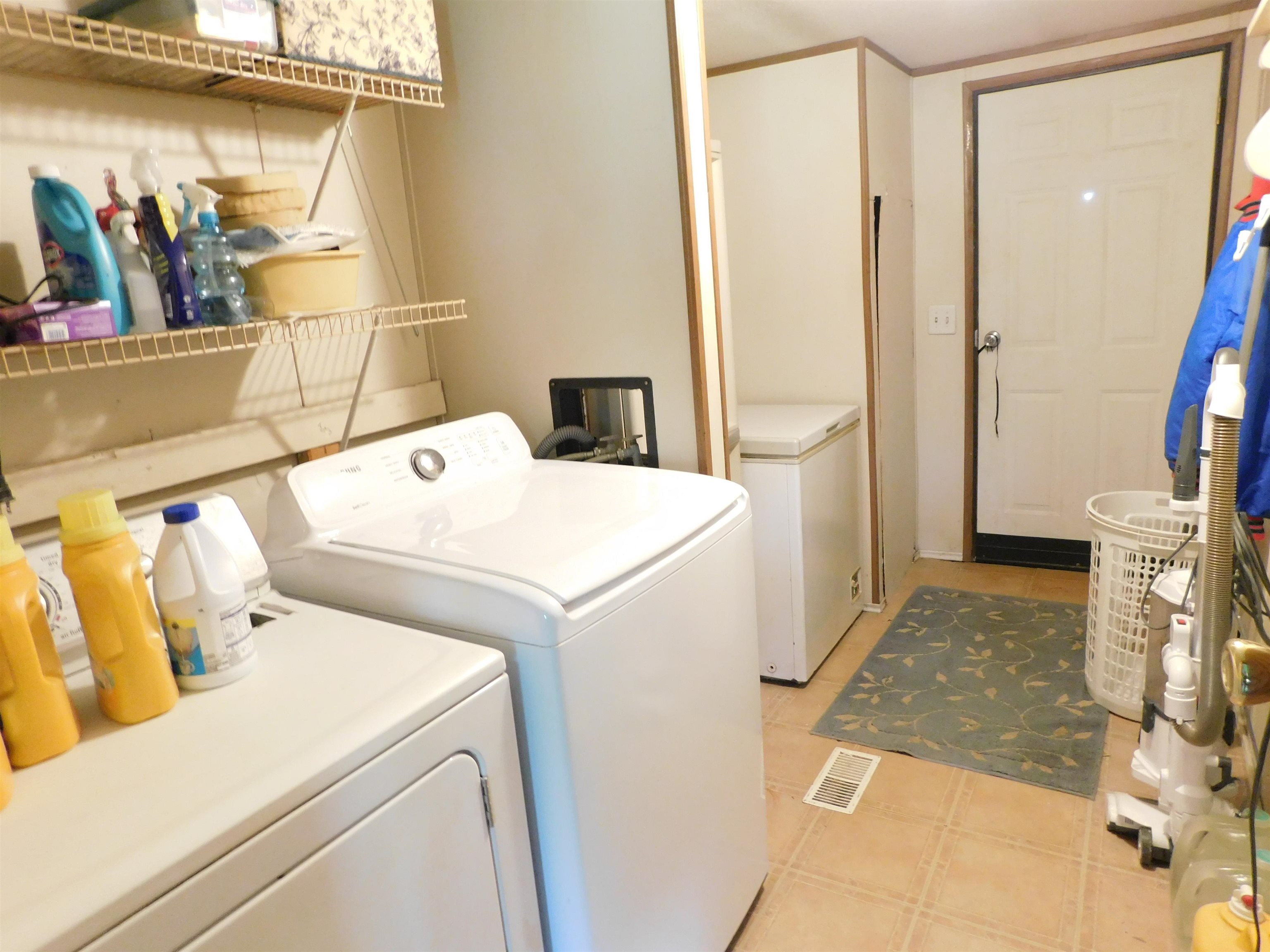 5568 Hollow Corners Road Dryden, MI 48428 - Photo 15 of 21 50174478-709ac8a1-9add-4917-a4e2-6270079b184a.JPG