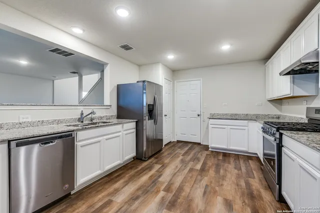 $1,850 | 7357 Littlefoot Lane, San Antonio, TX 78253