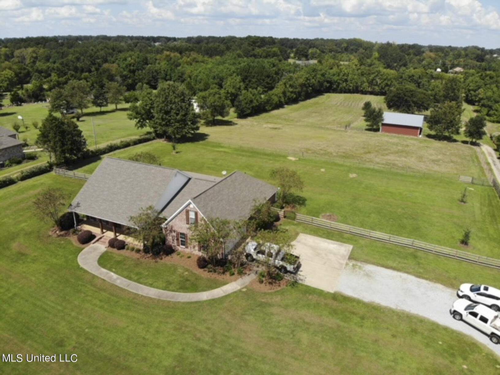 128 Kehle Road Madison, MS 39110 - Photo 2 of 57 128 Kehle drone fin-2