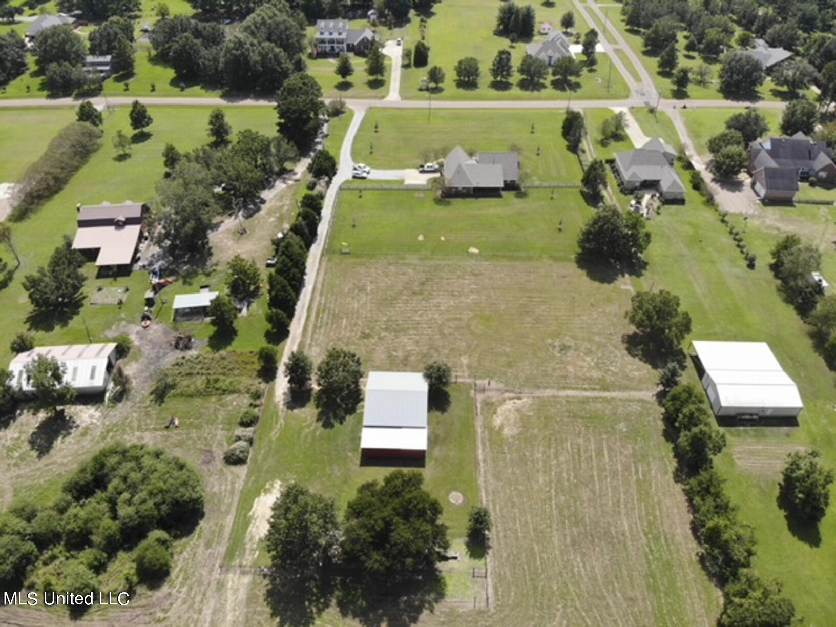 128 Kehle Road Madison, MS 39110 - Photo 4 of 57 128 Kehle drone fin-6