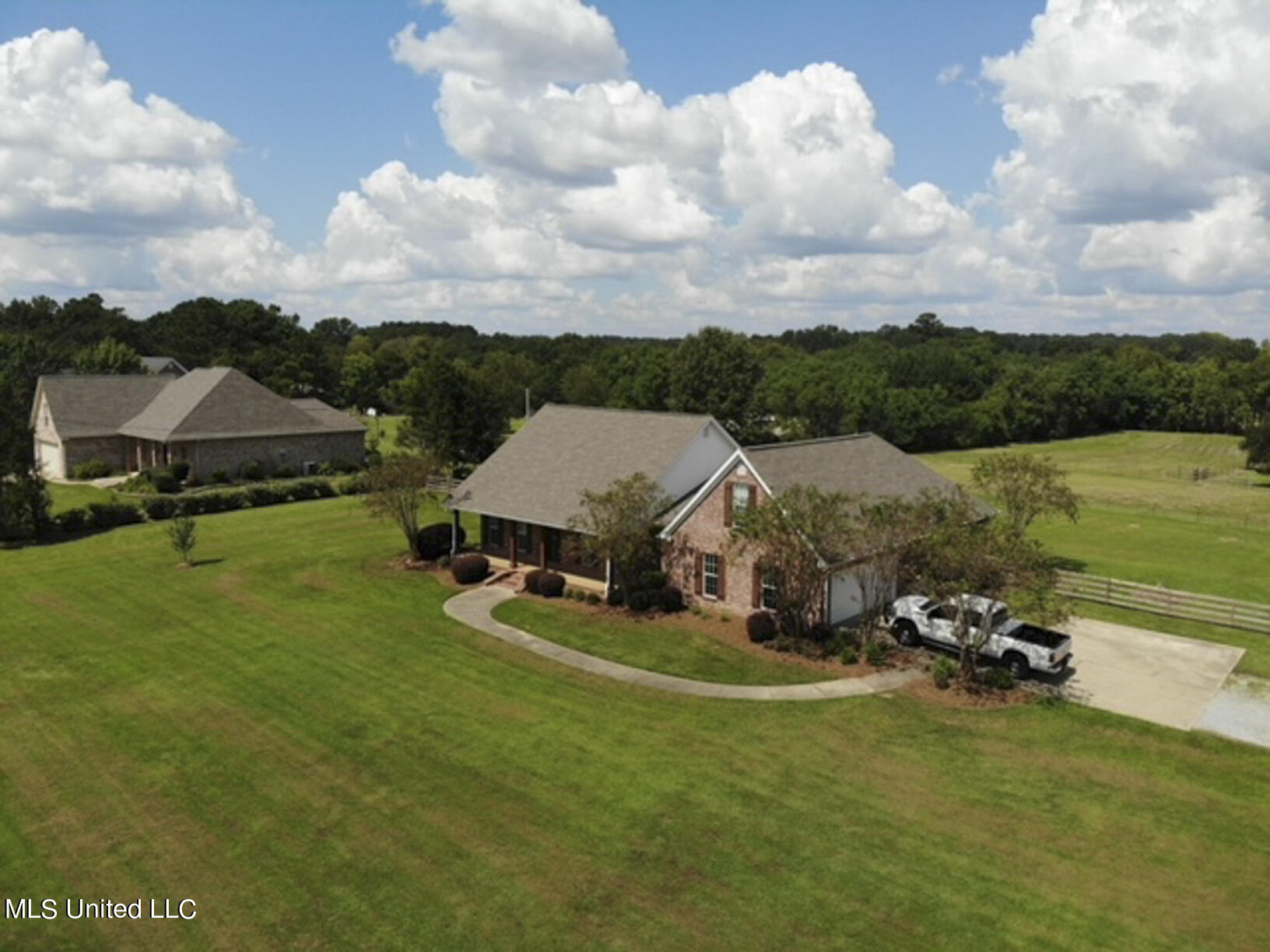 128 Kehle Road Madison, MS 39110 - Photo 57 of 57 128 Kehle drone fin-1