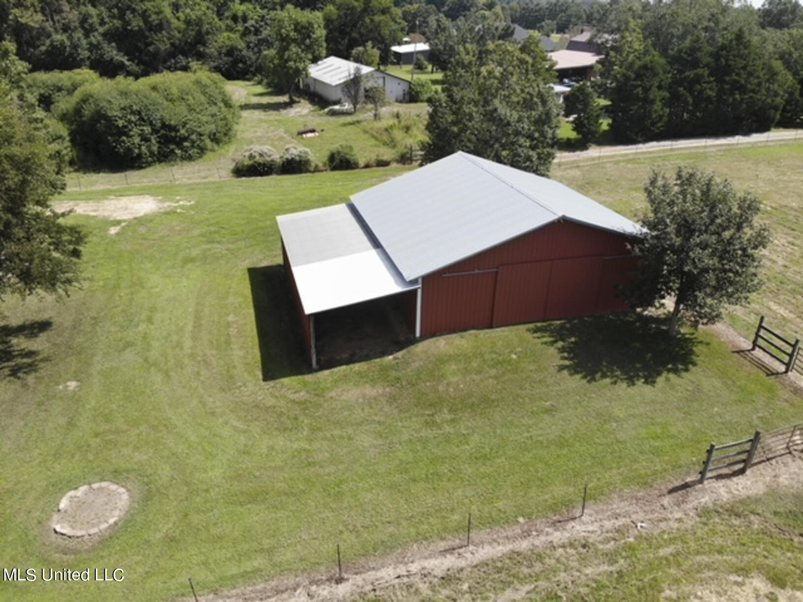 128 Kehle Road Madison, MS 39110 - Photo 7 of 57 128 Kehle drone fin-8