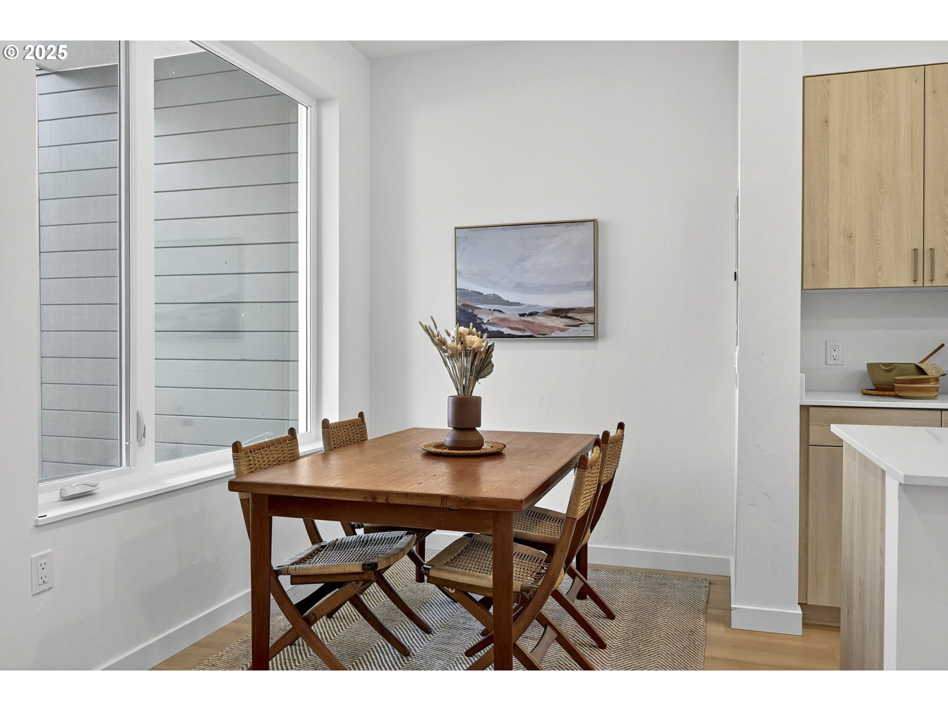 7208 Northeast Going Street Portland, OR 97218 - Photo 6 of 35 a dining room with furniture and window