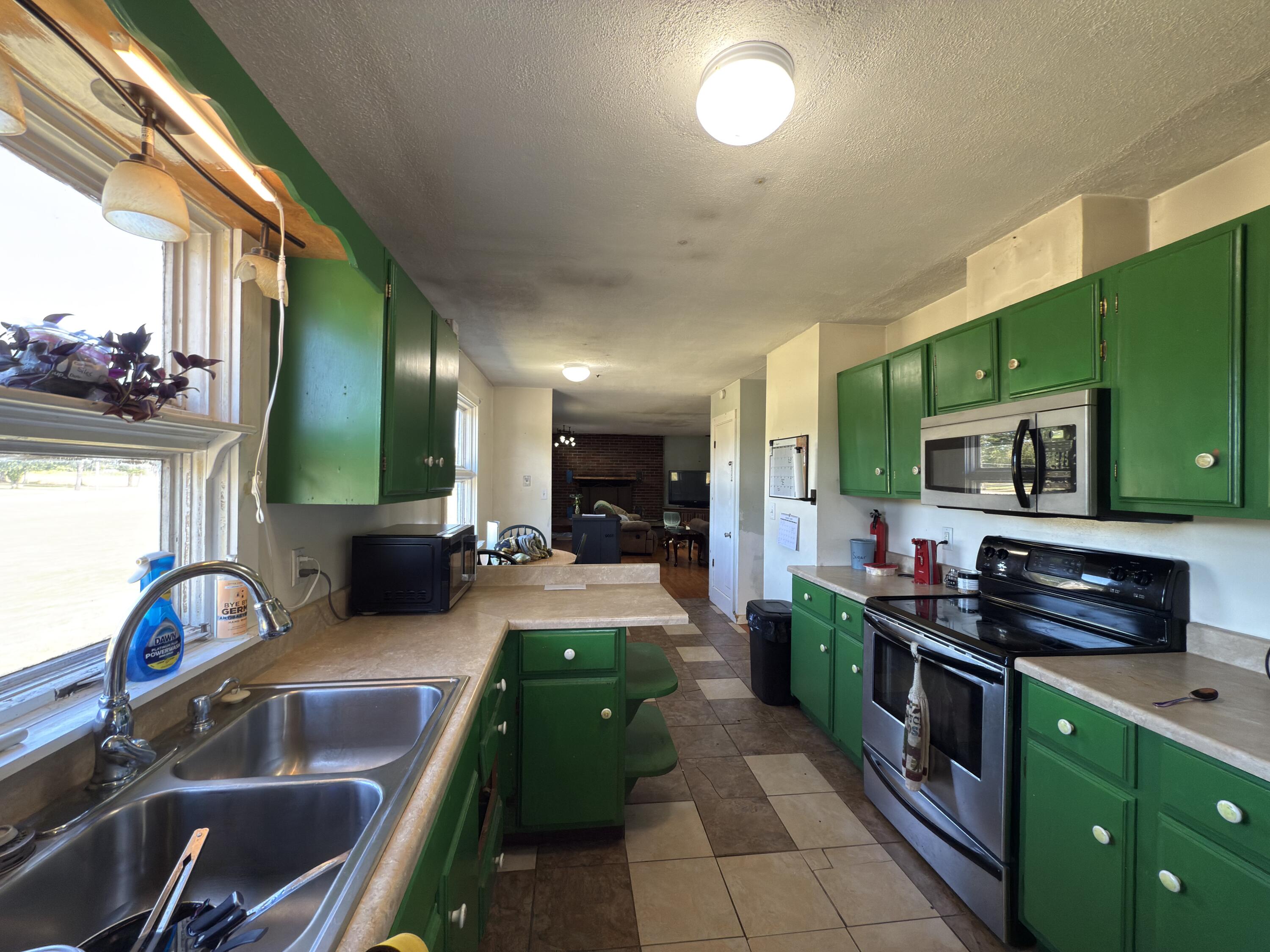 1875 Coastal Road Brooksville, ME 04617 - Photo 7 of 12 Kitchen