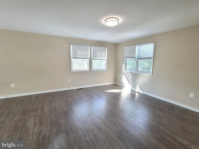 $4,200 | 7122 Oak Ridge Road, Falls Church, VA 22042