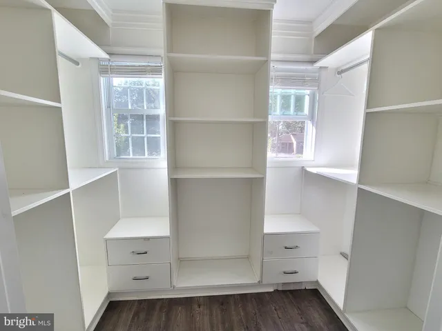 $4,200 | 7122 Oak Ridge Road, Falls Church, VA 22042