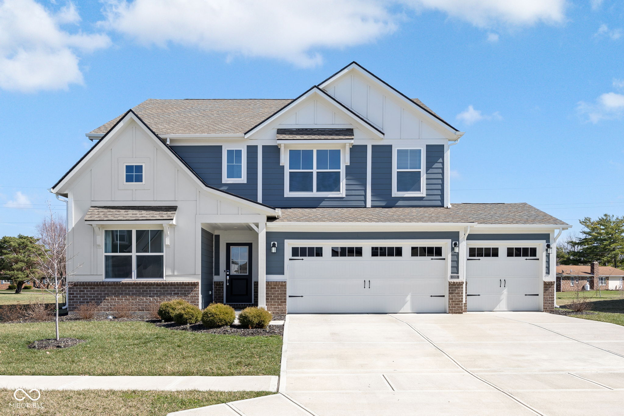 1355 Inverness Drive Avon, IN 46123 - Photo 1 of 50