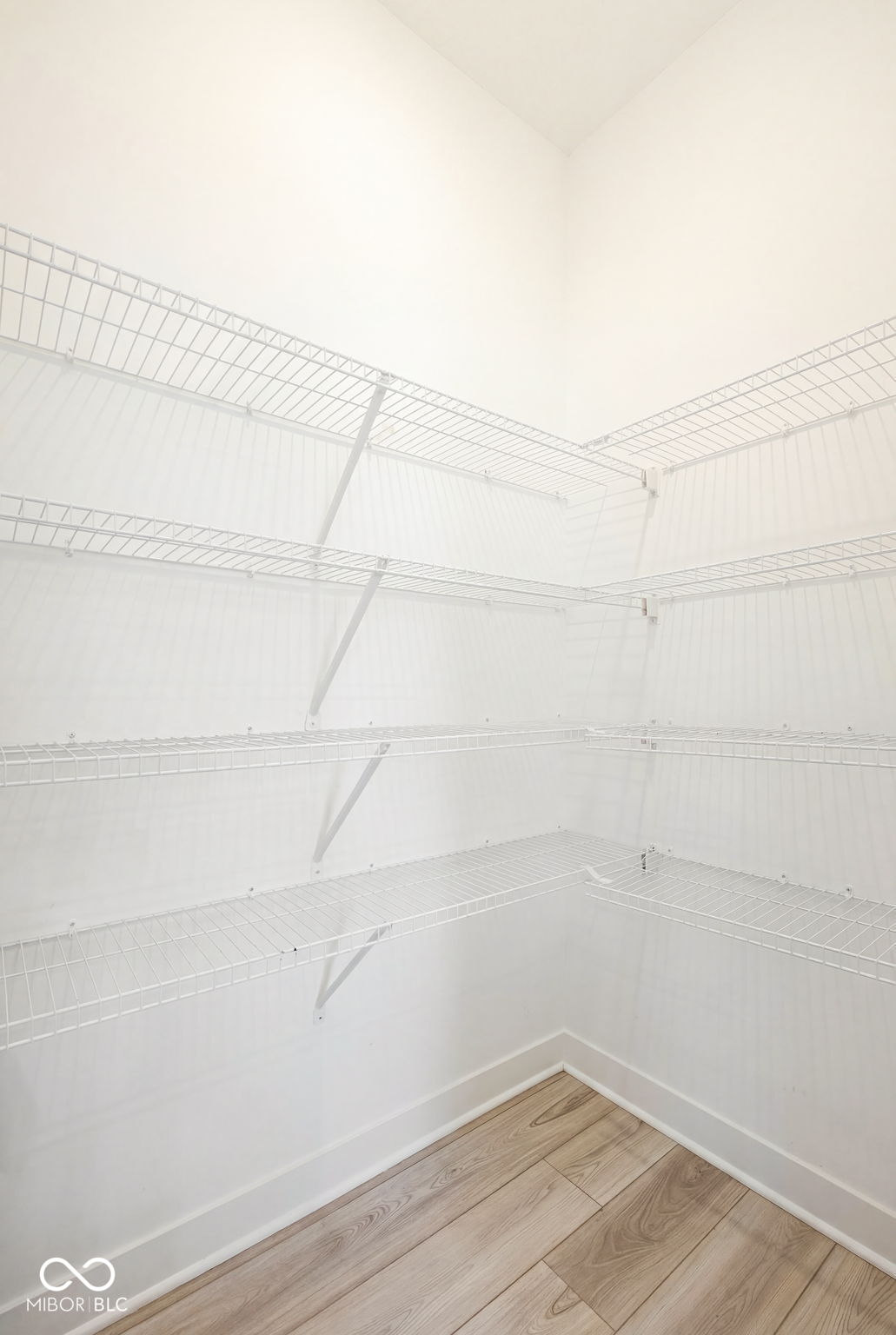 1355 Inverness Drive Avon, IN 46123 - Photo 17 of 50