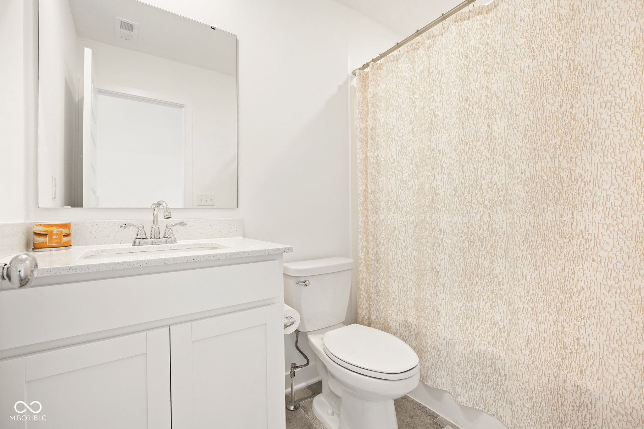 1355 Inverness Drive Avon, IN 46123 - Photo 7 of 50