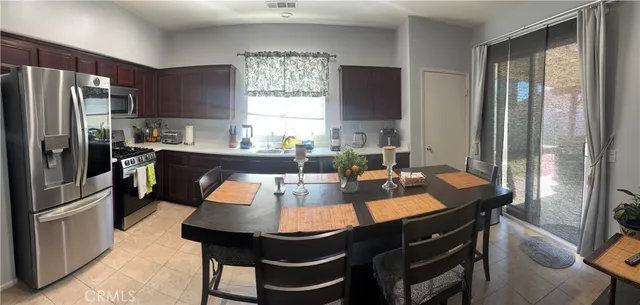 $485,000 | 1884 Glow Pointe, San Jacinto, CA 92582