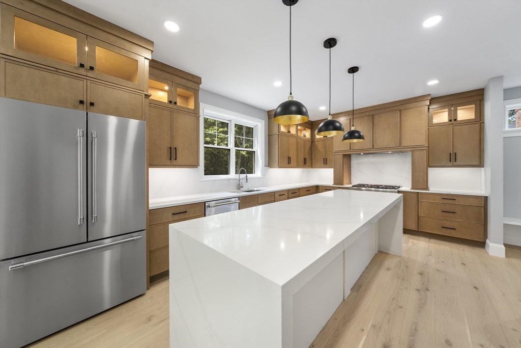 44 Harwood Road Natick, MA 01760 - Photo 9 of 24