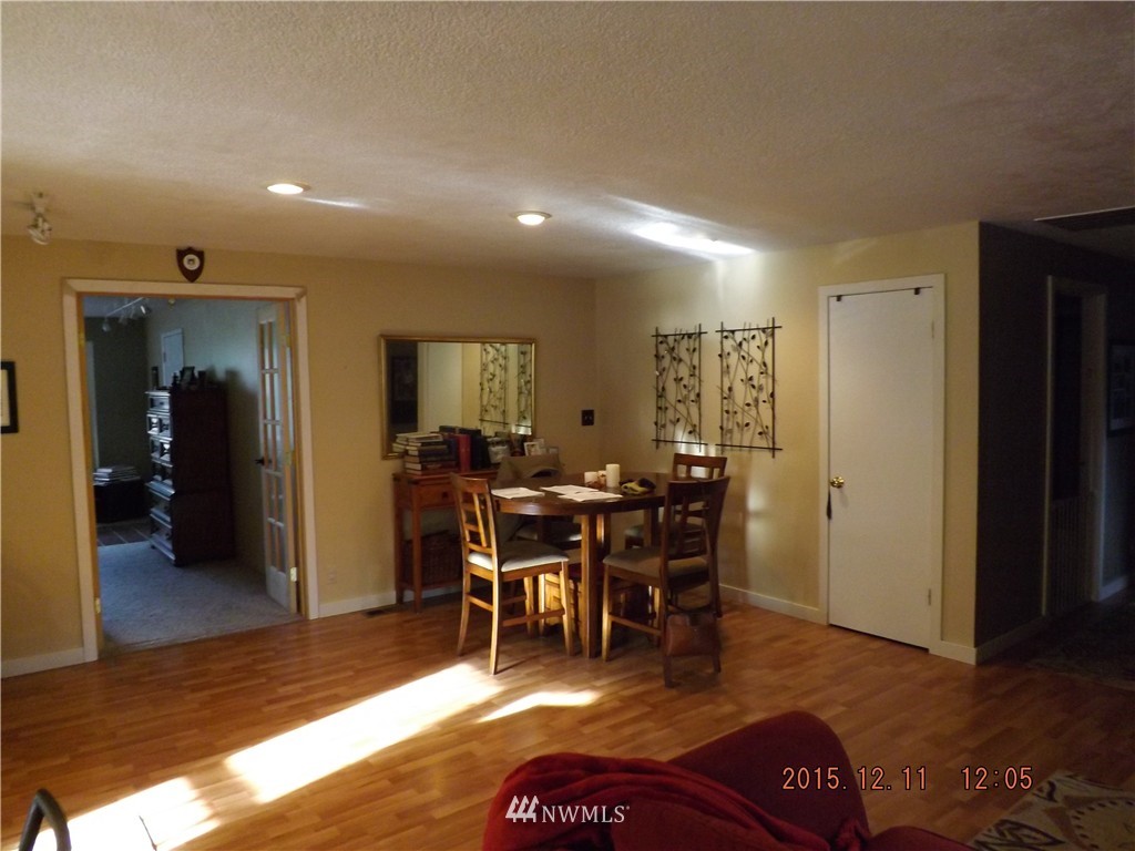 2430 Yew Street Road Bellingham, WA 98229 - Photo 8 of 12 Gallery Image 8