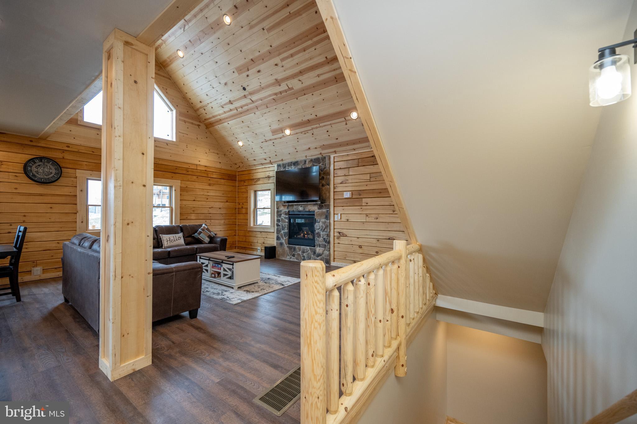 44 Ridgeline Trail McHenry, MD 21541 - Photo 7 of 84