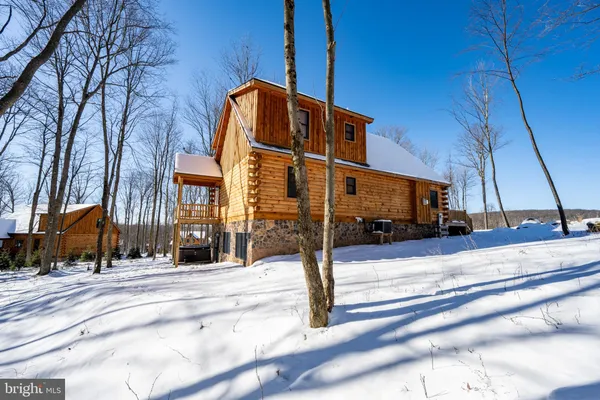 $999,500 | 44 Ridgeline Trail, McHenry, MD 21541