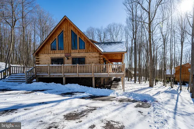 $999,500 | 44 Ridgeline Trail, McHenry, MD 21541