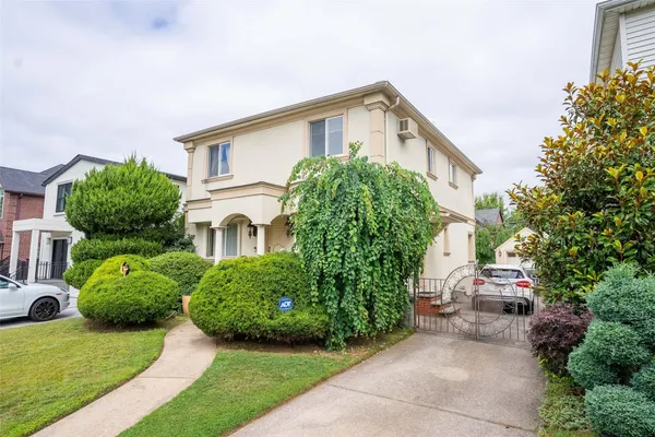 $1,388,000 | 145-67 5th Avenue | Whitestone