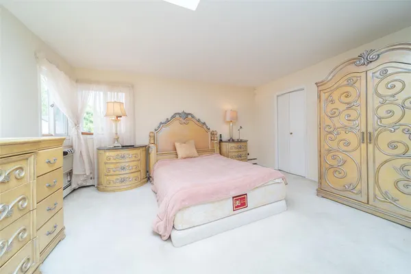 $1,388,000 | 145-67 5th Avenue | Whitestone