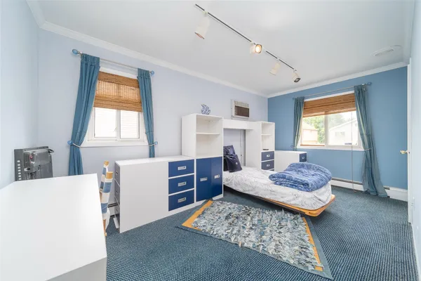 $1,388,000 | 145-67 5th Avenue | Whitestone