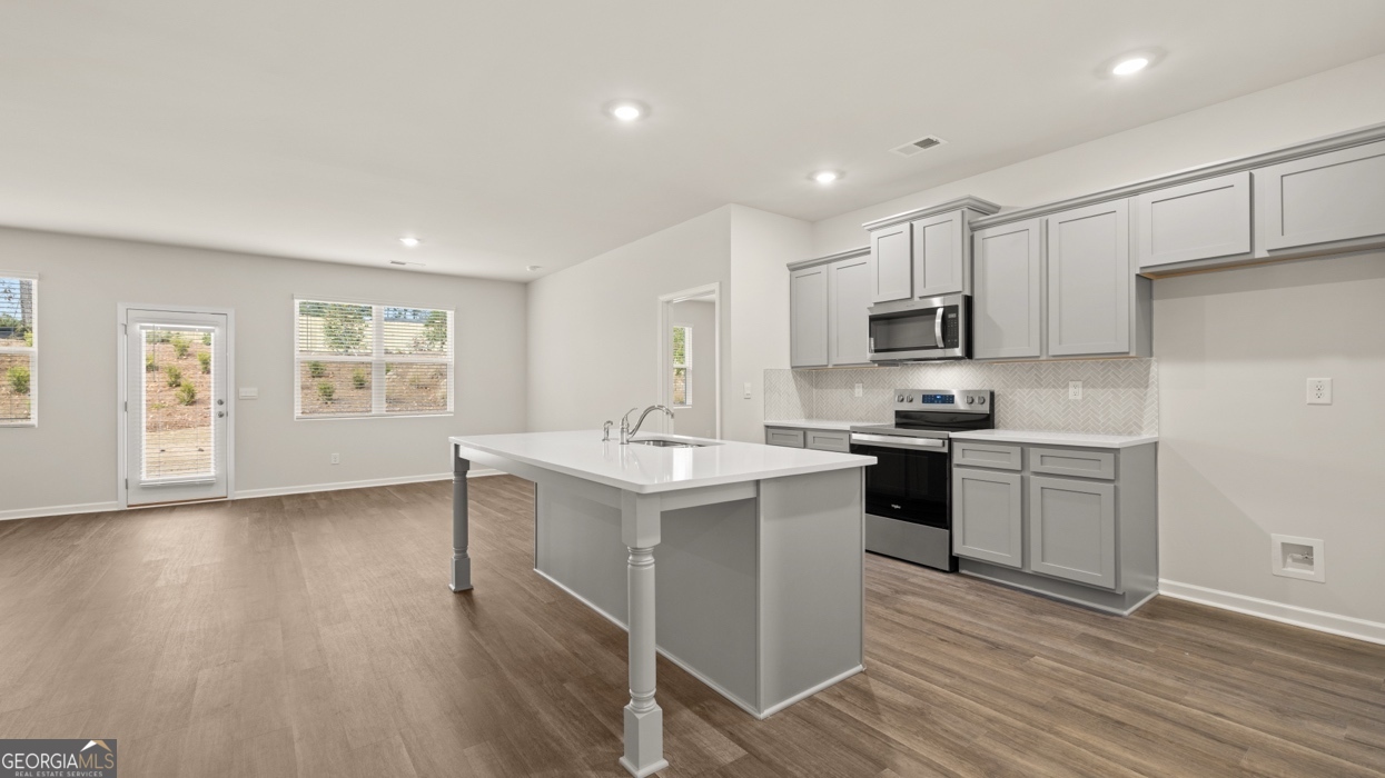 11969 Aukerman Way Hampton, GA 30228 - Photo 3 of 26