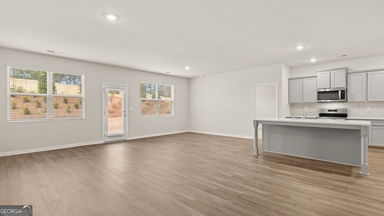 11969 Aukerman Way Hampton, GA 30228 - Photo 9 of 26