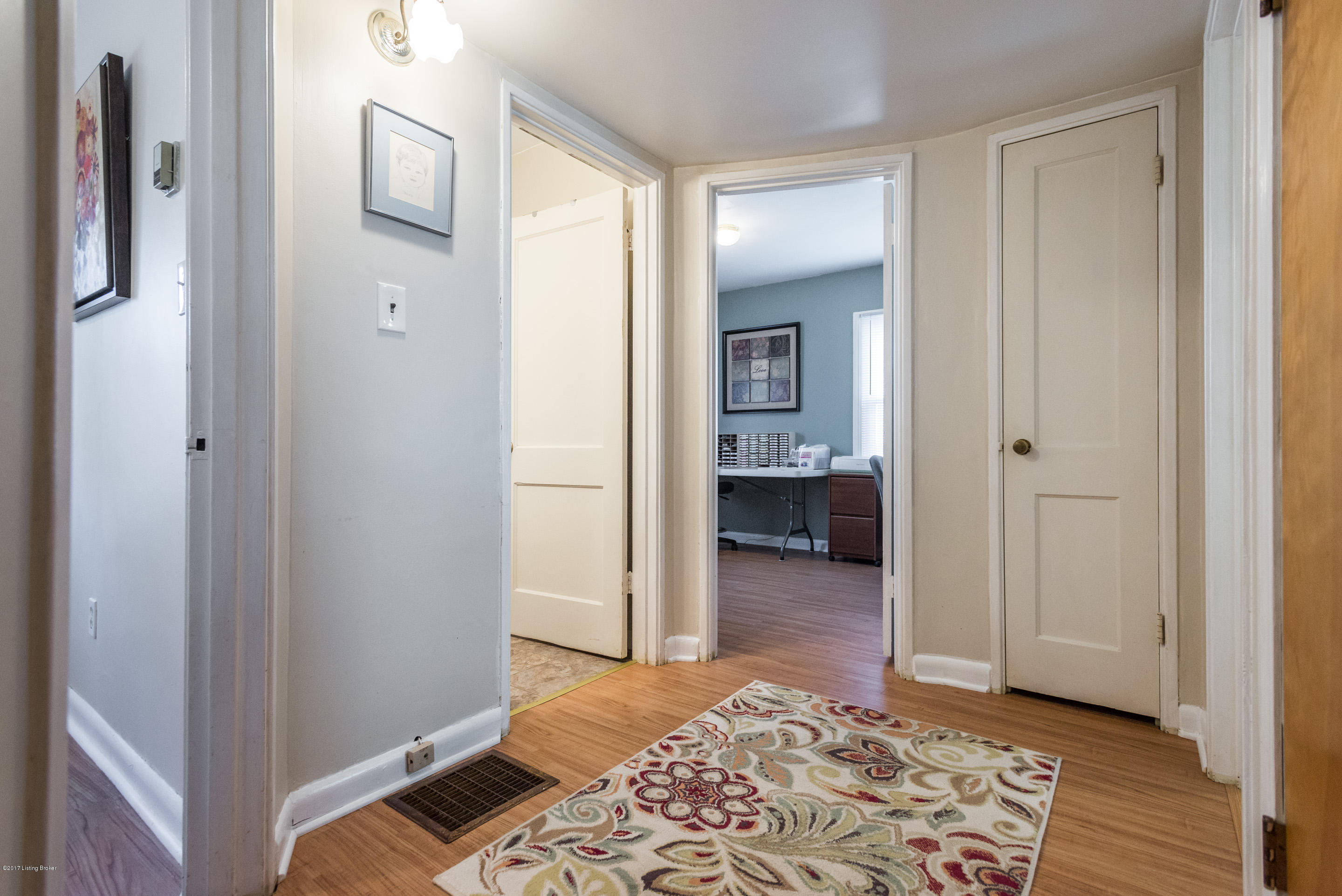 2719 Alanmede Road Louisville, KY 40205 - Photo 14 of 40 _DSC6268---02.13.17