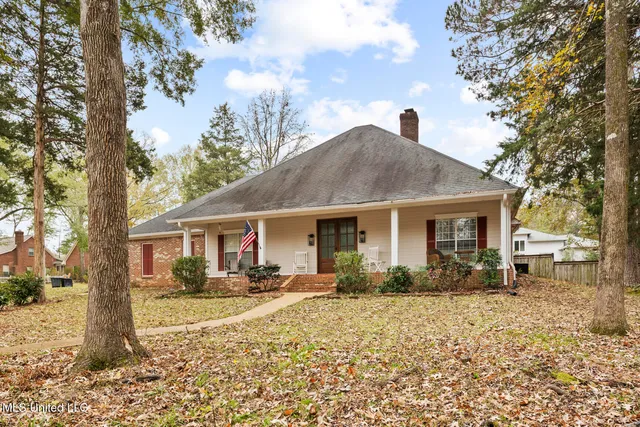 $425,000 | 8 Charleston Avenue, Clinton, MS 39056
