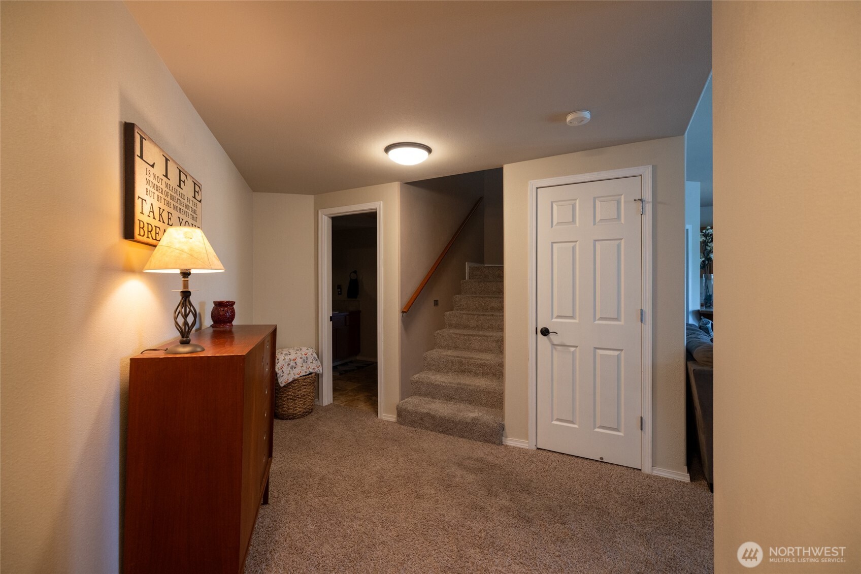 1895 Southeast Maple Drive Chehalis, WA 98532 - Photo 22 of 35 a view of entryway with livingroom