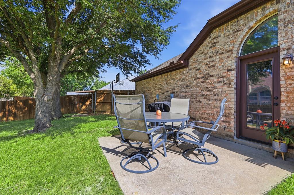 908 Chapel Drive Denton, TX 76205 - Photo 24 of 26