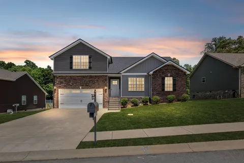 $324,900 | 2280 Colston Drive, Clarksville, TN 37042