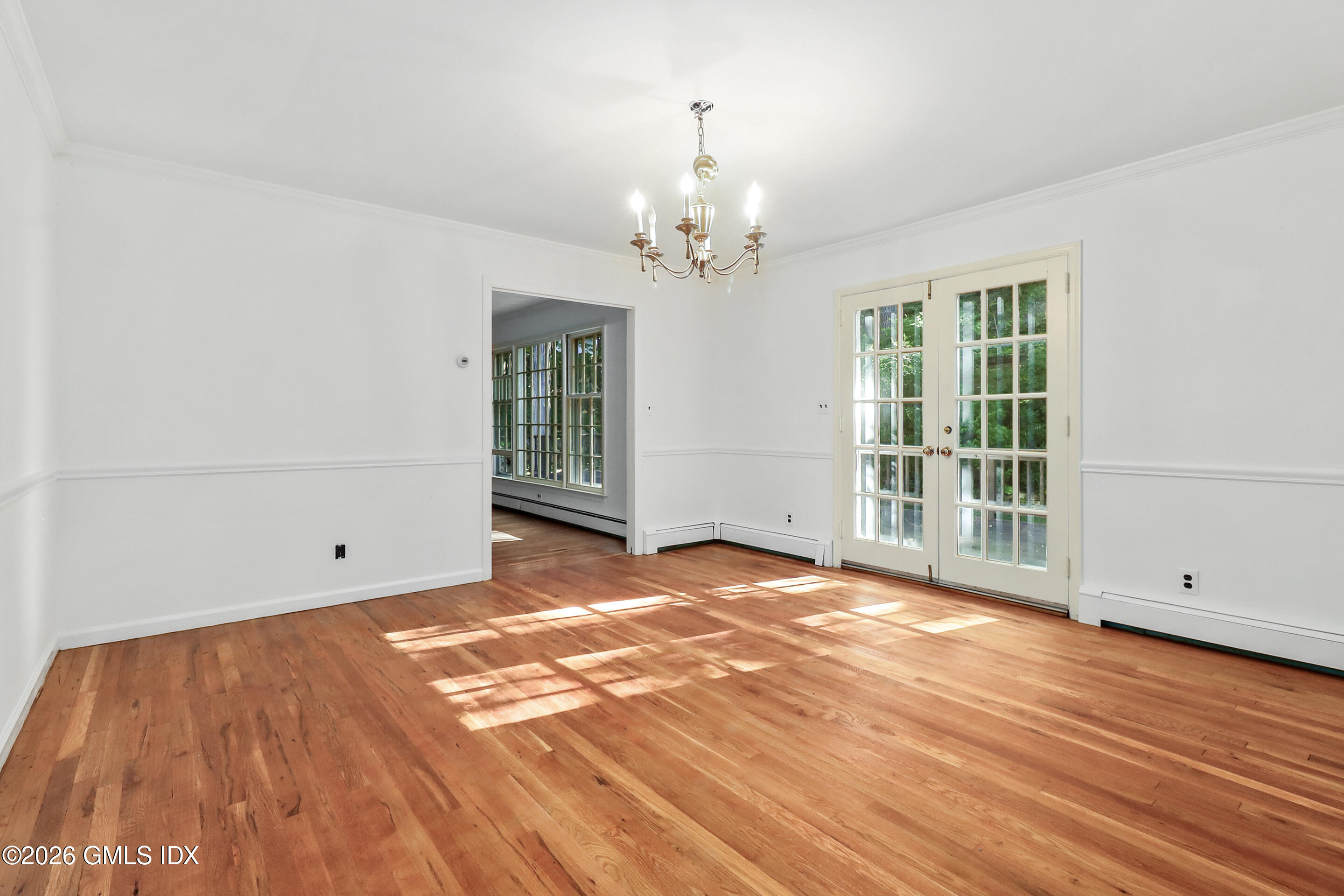 20 Rustic View Road Greenwich, CT 06830 - Photo 10 of 45 Dining Room
