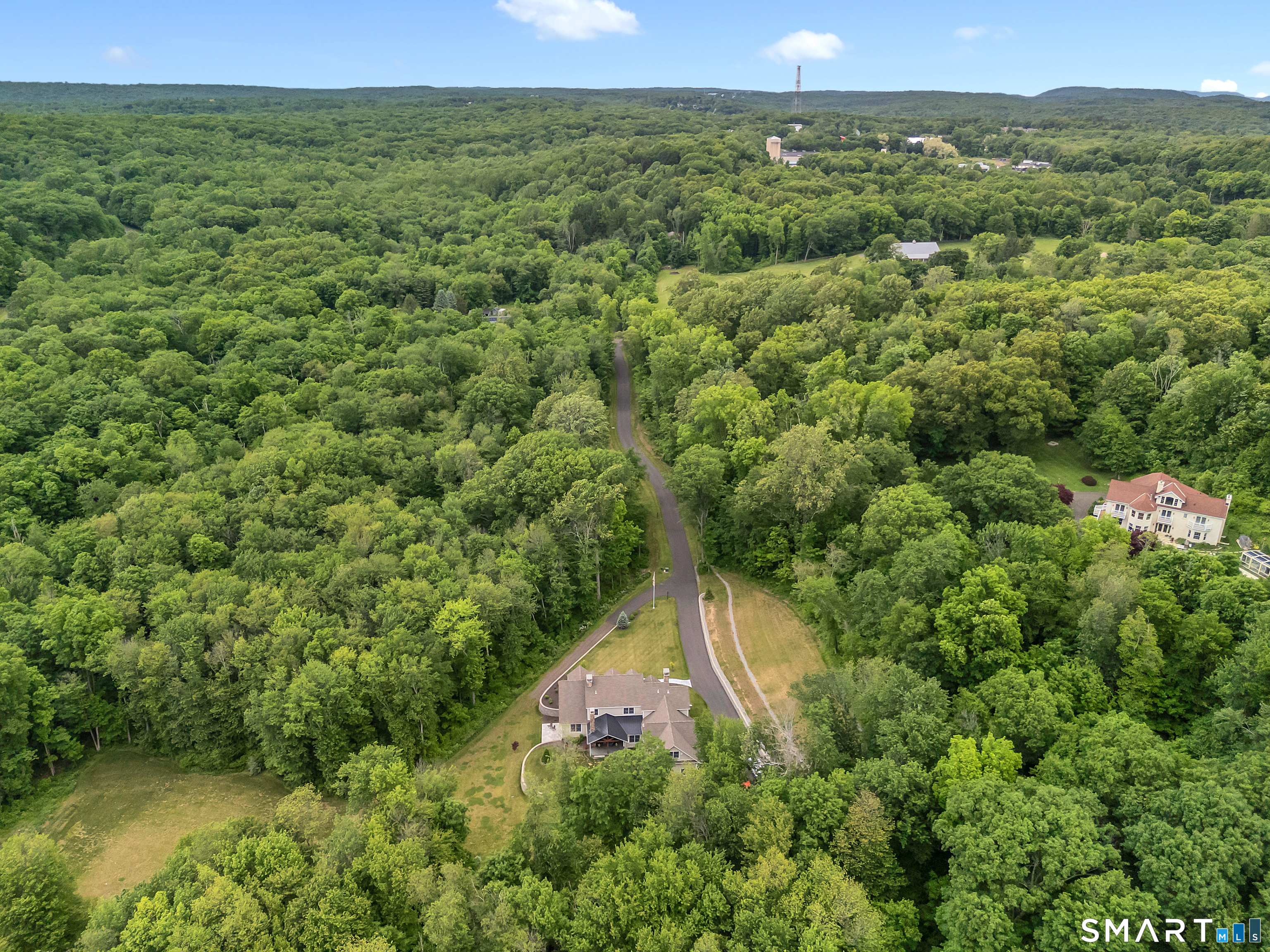 49 Round Hill Road Bethany, CT 06524 - Photo 36 of 40