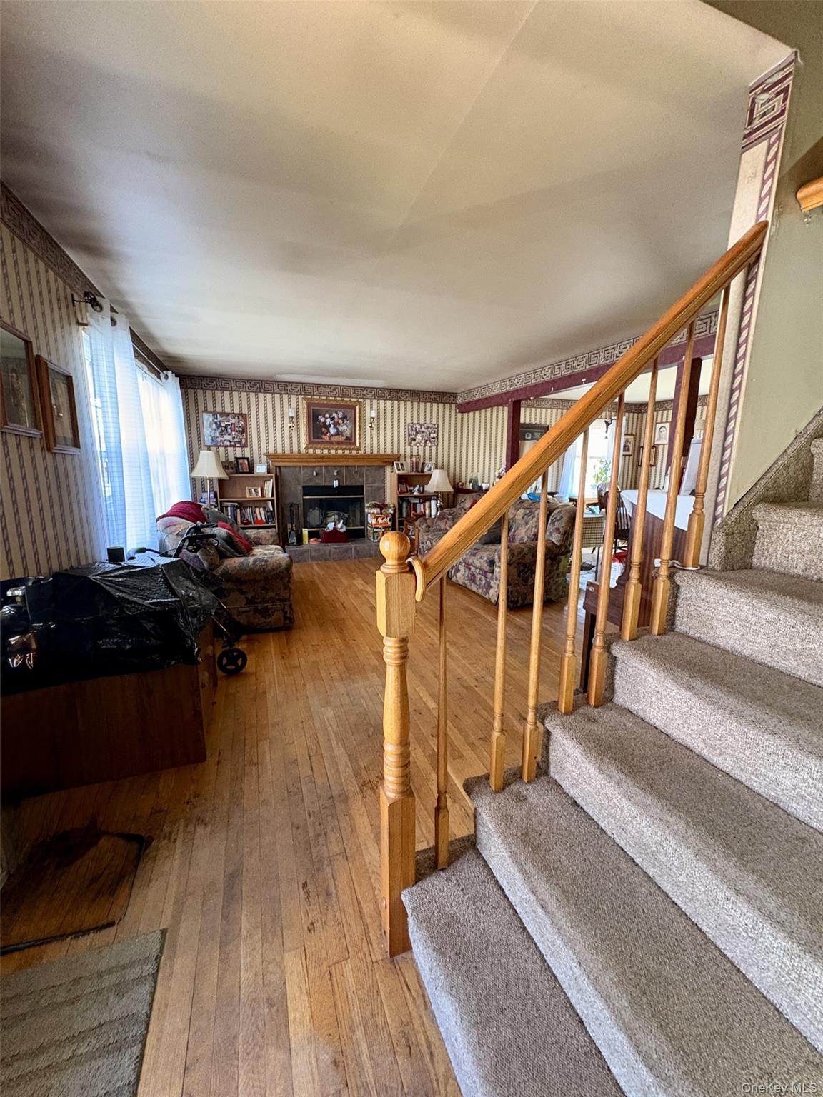 142 King Road Rocky Point, NY 11778 - Photo 9 of 15