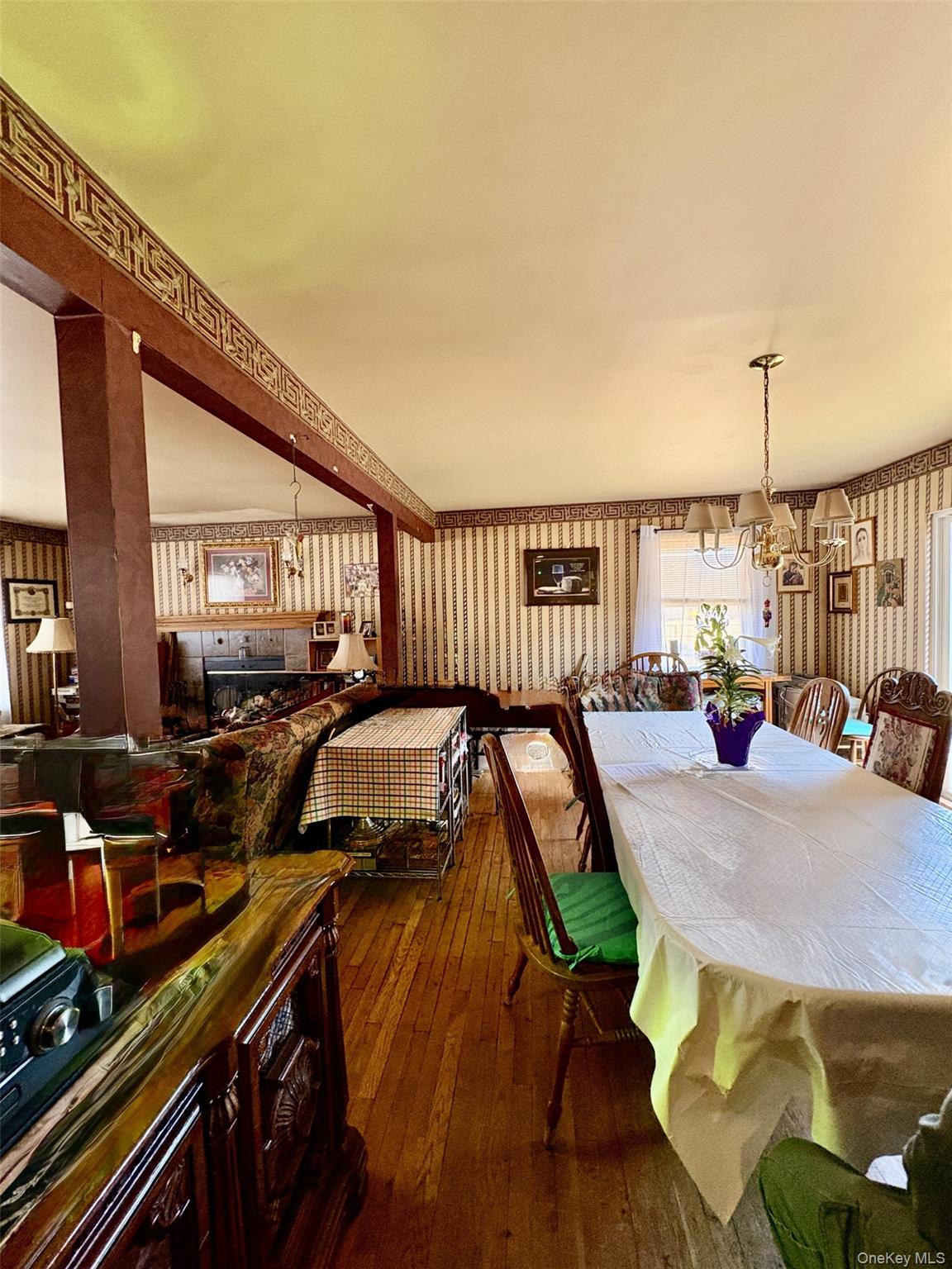 142 King Road Rocky Point, NY 11778 - Photo 10 of 15