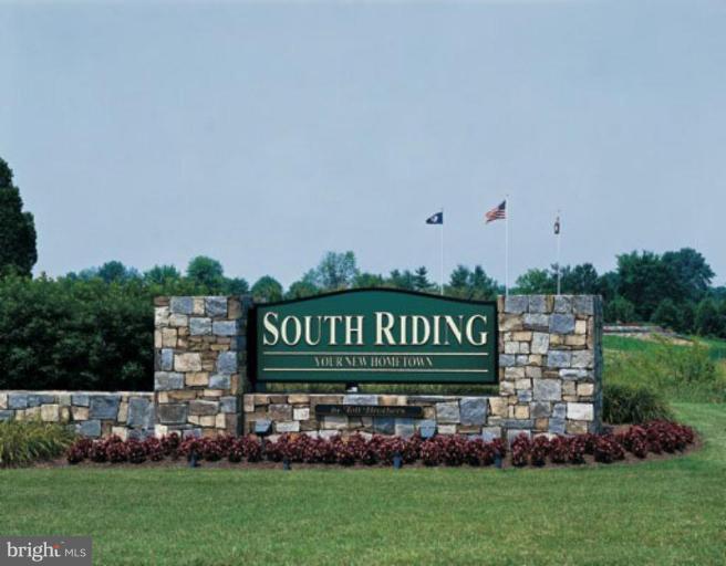 25446 South Riding Boulevard South Riding, VA 20152 - Photo 6 of 8 Community Entrance