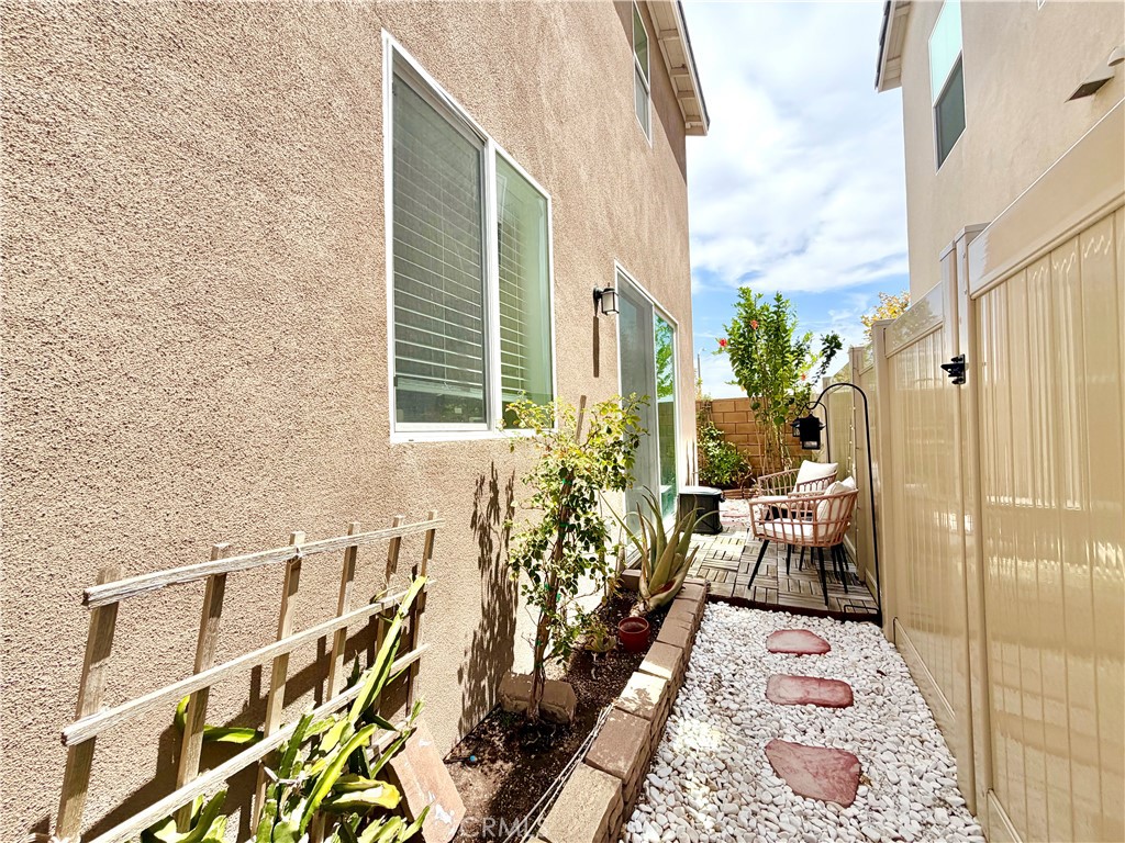 970 Helena Ridge Lake Elsinore, CA 92530 - Photo 30 of 37 Gallery Image 30