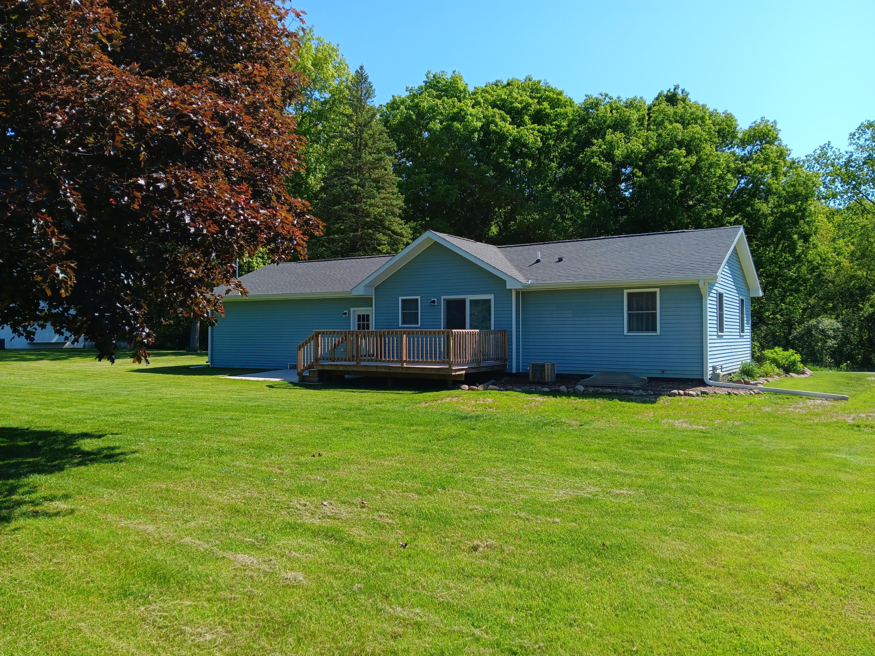 23583 Struwin Road Battle Creek, MI 49017 - Photo 4 of 31 20230525_105356
