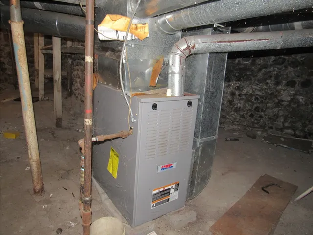 $80,000 | 149 Geneva Street, Lyons, NY 14489