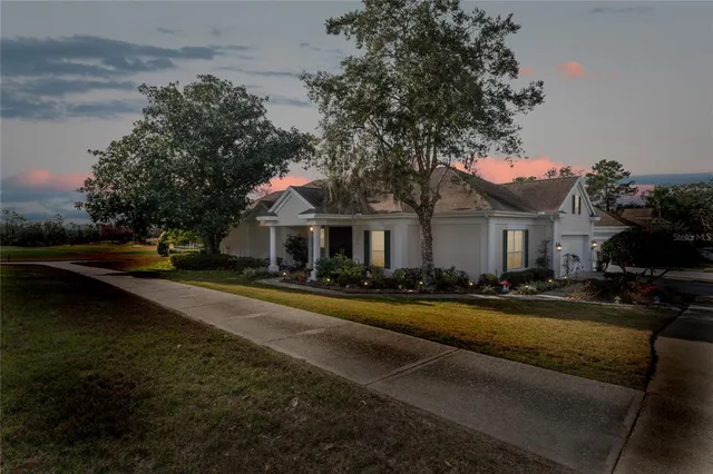 a view of a entryway door of the house