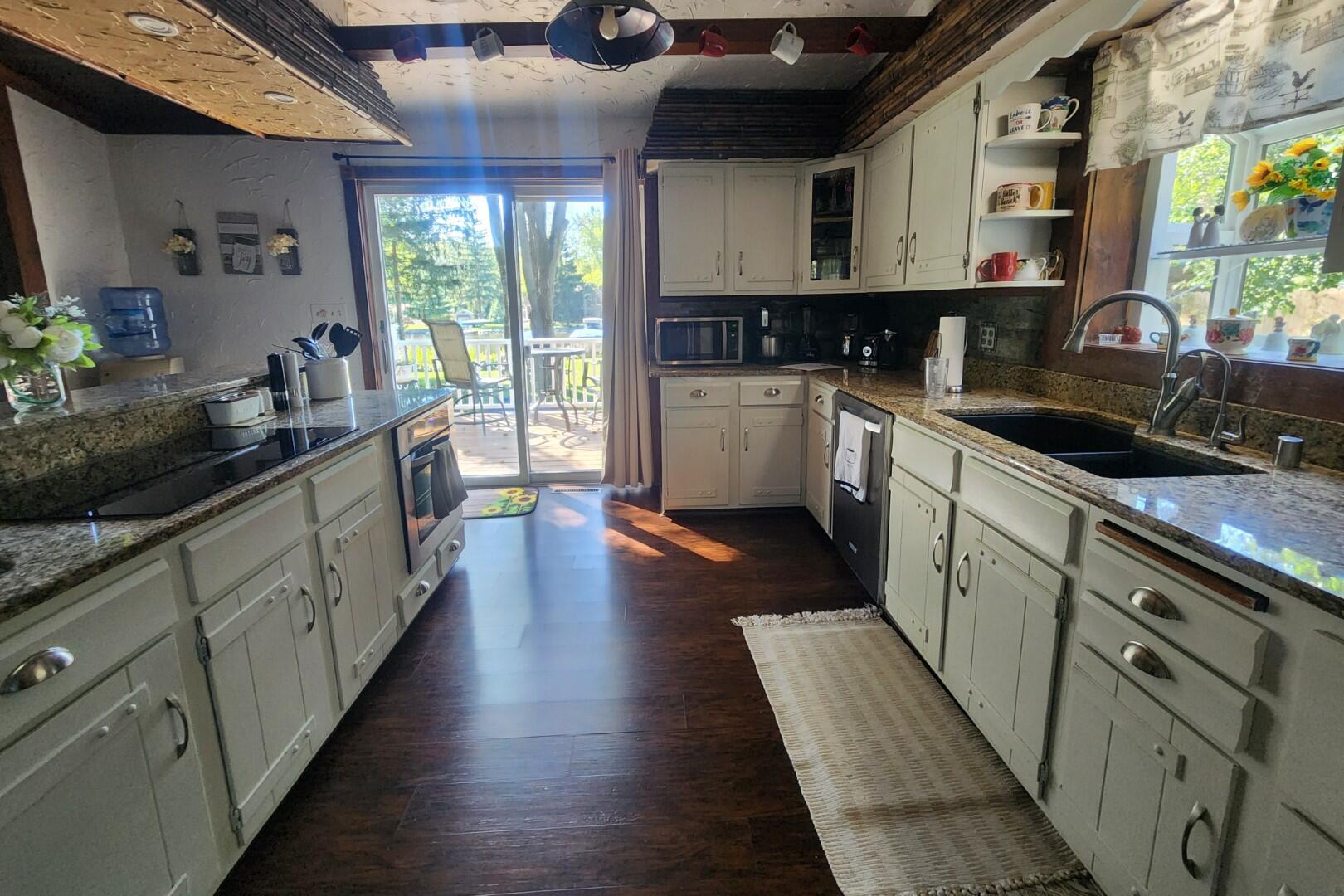 S108W34703 Jacks Bay Road Mukwonago, WI 53149 - Photo 9 of 37 DSC_1517